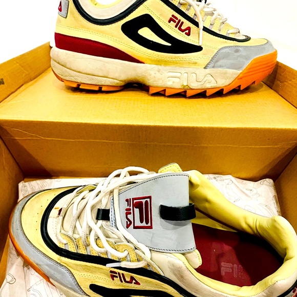 Fila Sneakers Size 12 - Picture 1 of 3